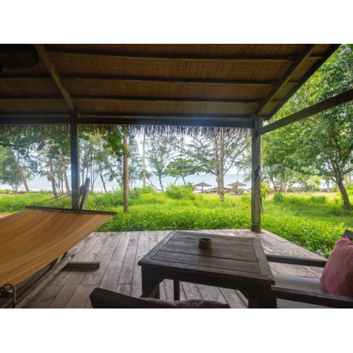 Phòng Superior hướng biển có hiên